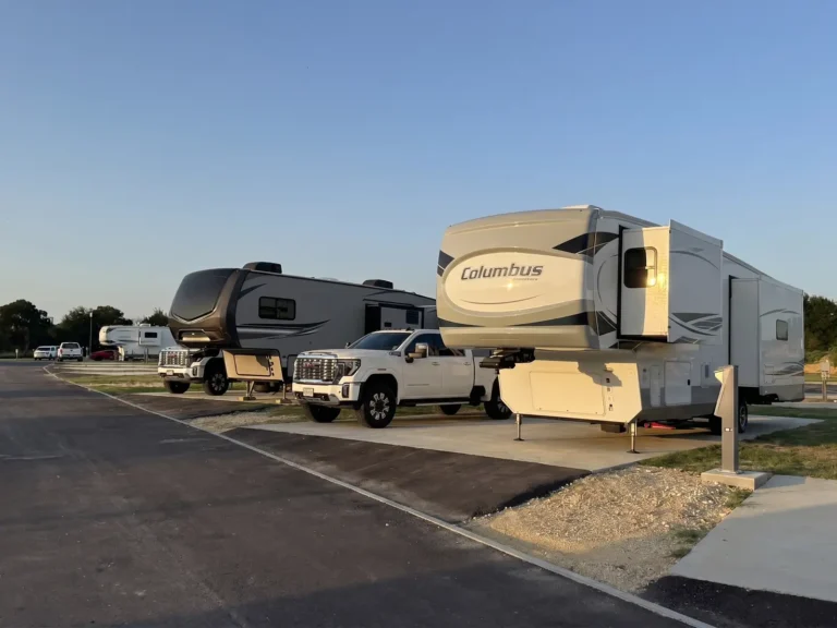 Full Hookup RV Sites